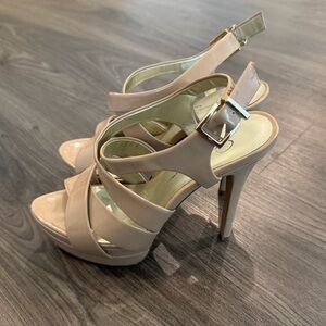 Jessica Simpson Endo Heels
